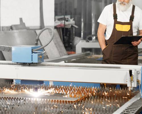 plasma-cutting