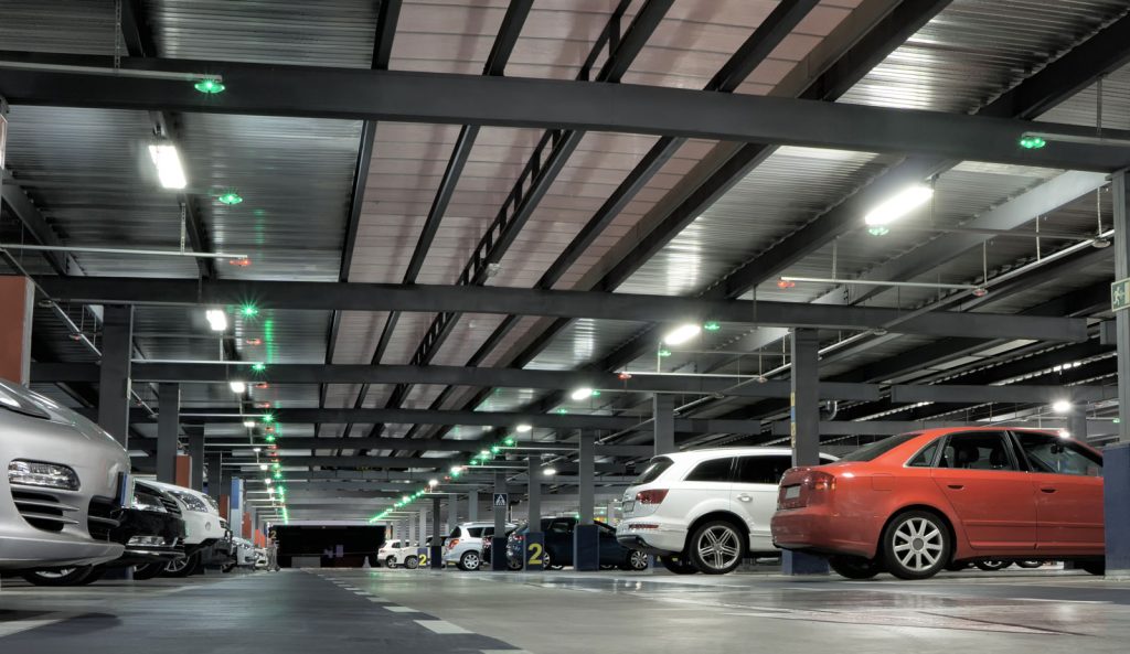 5c74b68a5492e184c2637002_long-term-car-storage
